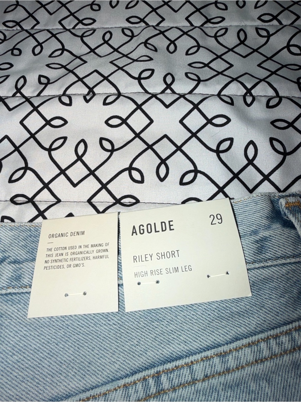Agolde High Rise Slim Riley Shorts - Picture 10 of 10